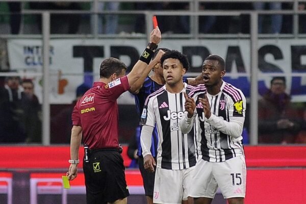 Juventus, Massimo Mauro: “Servono 5 o 6 acquisti…”