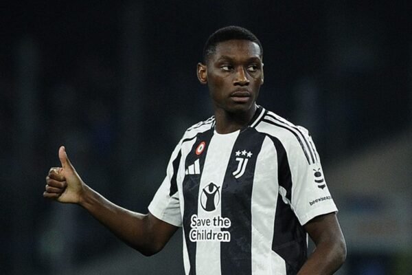 Juventus, Kolo Muani: visite mediche e si parte. Le ultime