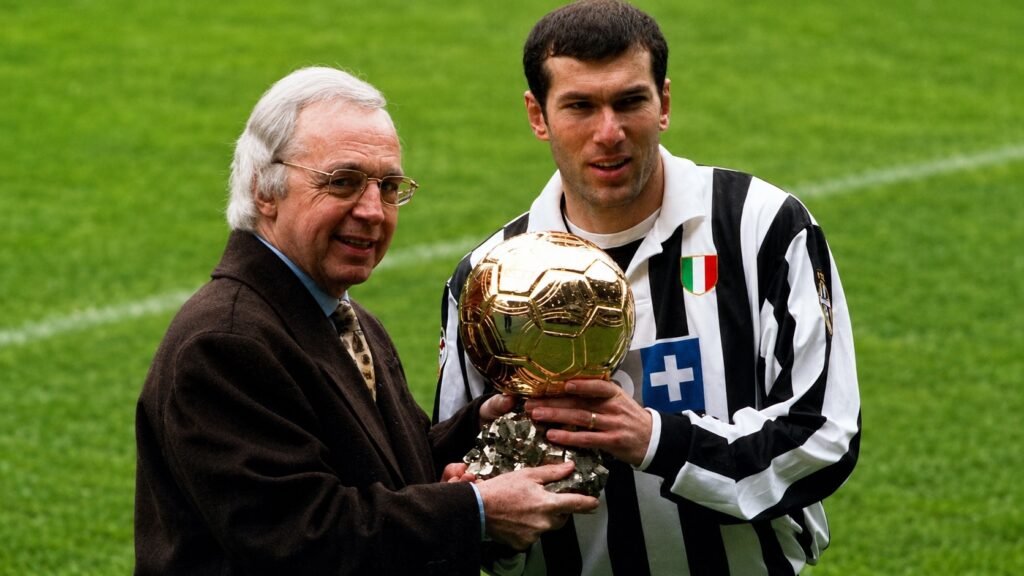 Calciomercato Juventus, Zidane consiglia Lepaul: il bomber francese che piace ai bianconeri
