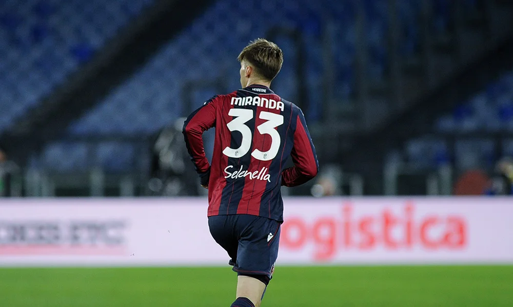 Calciomercato Juventus: spunta Juan Miranda, il terzino del Bologna