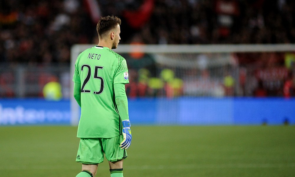 Juventus, arriva Neto: accordo fatto per il ritorno del portiere in bianconero